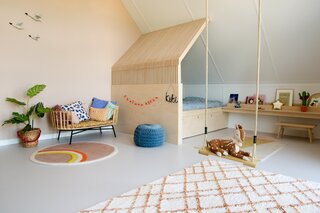 A large bed was deliberately chosen so that Kiki can grow into over it time. The vertically oriented plywood echoes the vertical lines of the hone’s timber cladding. 